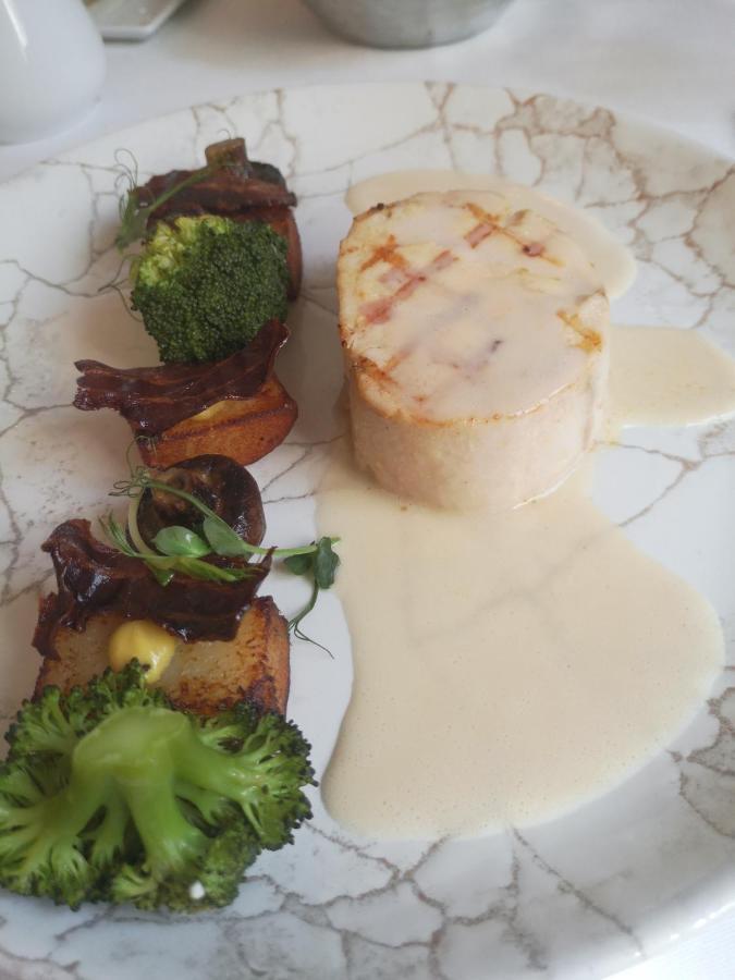 Le Mouton Bed & Breakfast 2*